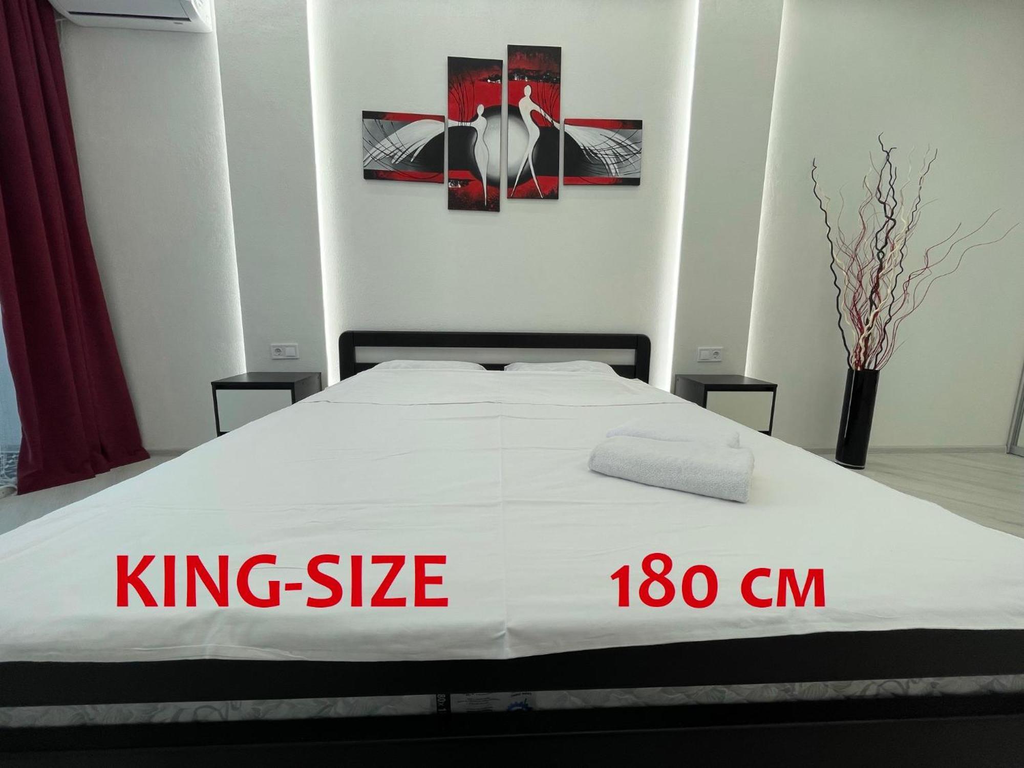 King - Size Apartment Odesa Exterior photo