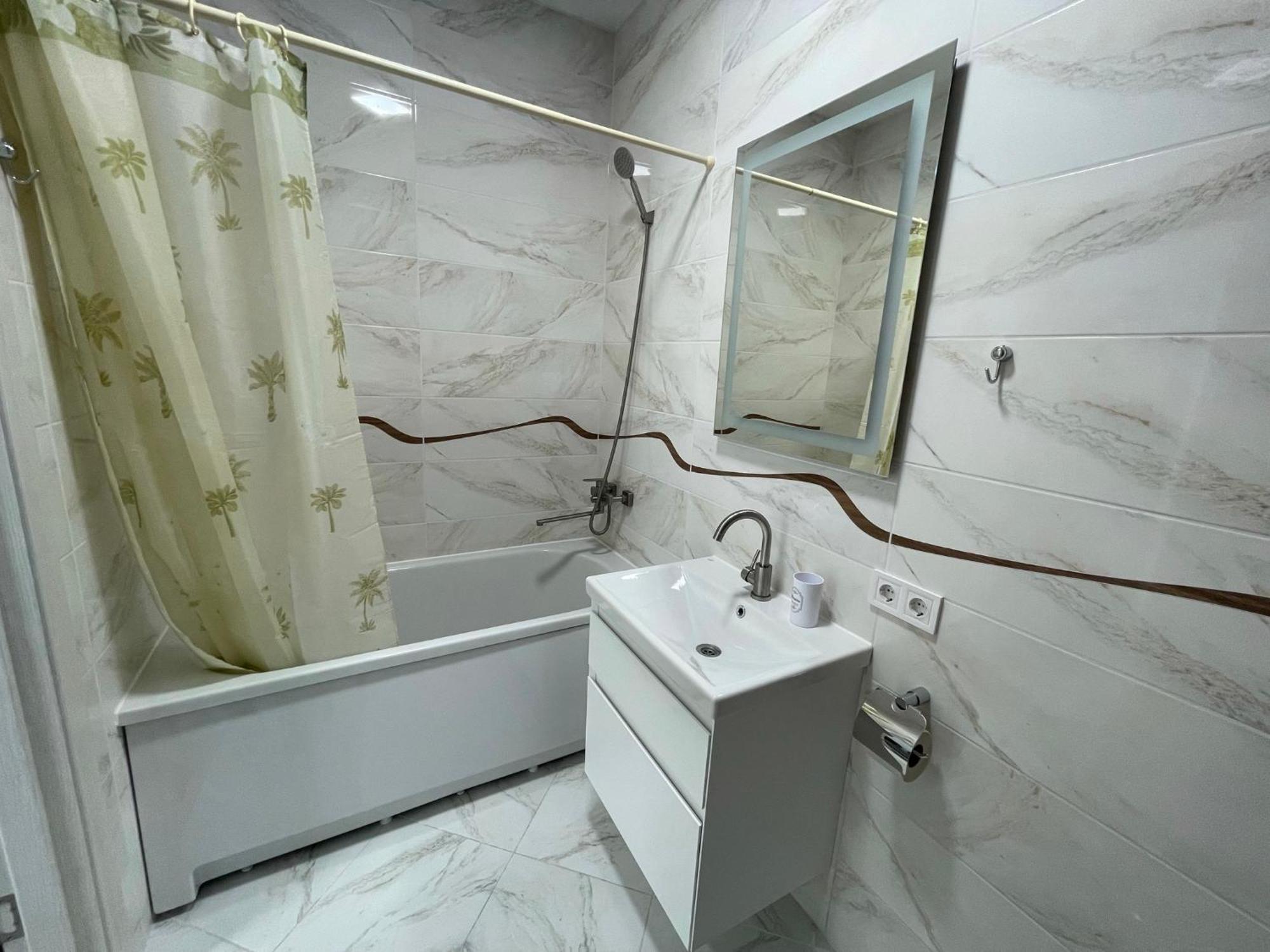 King - Size Apartment Odesa Exterior photo